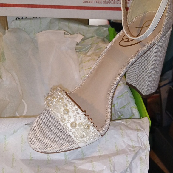 Sam Edelman Yaro Block Heel Sandal - Picture 11 of 11